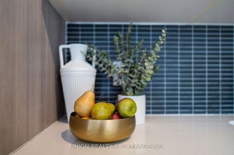 Photo 6 at 405 - 105 George Street, Moss Park, Toronto