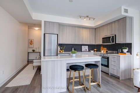 Photo 7 at 405 - 105 George Street, Moss Park, Toronto