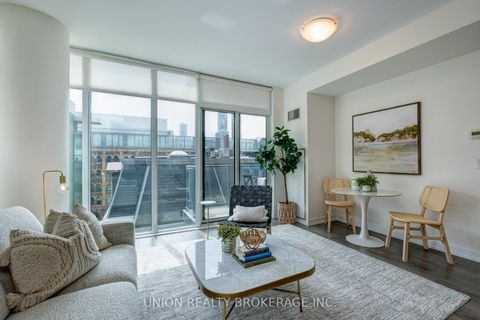 Photo 10 at 405 - 105 George Street, Moss Park, Toronto