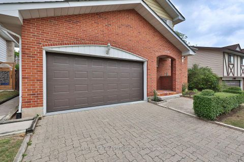 Photo 1 at 1459 Grosvenor Street, FA Falgarwood, Oakville