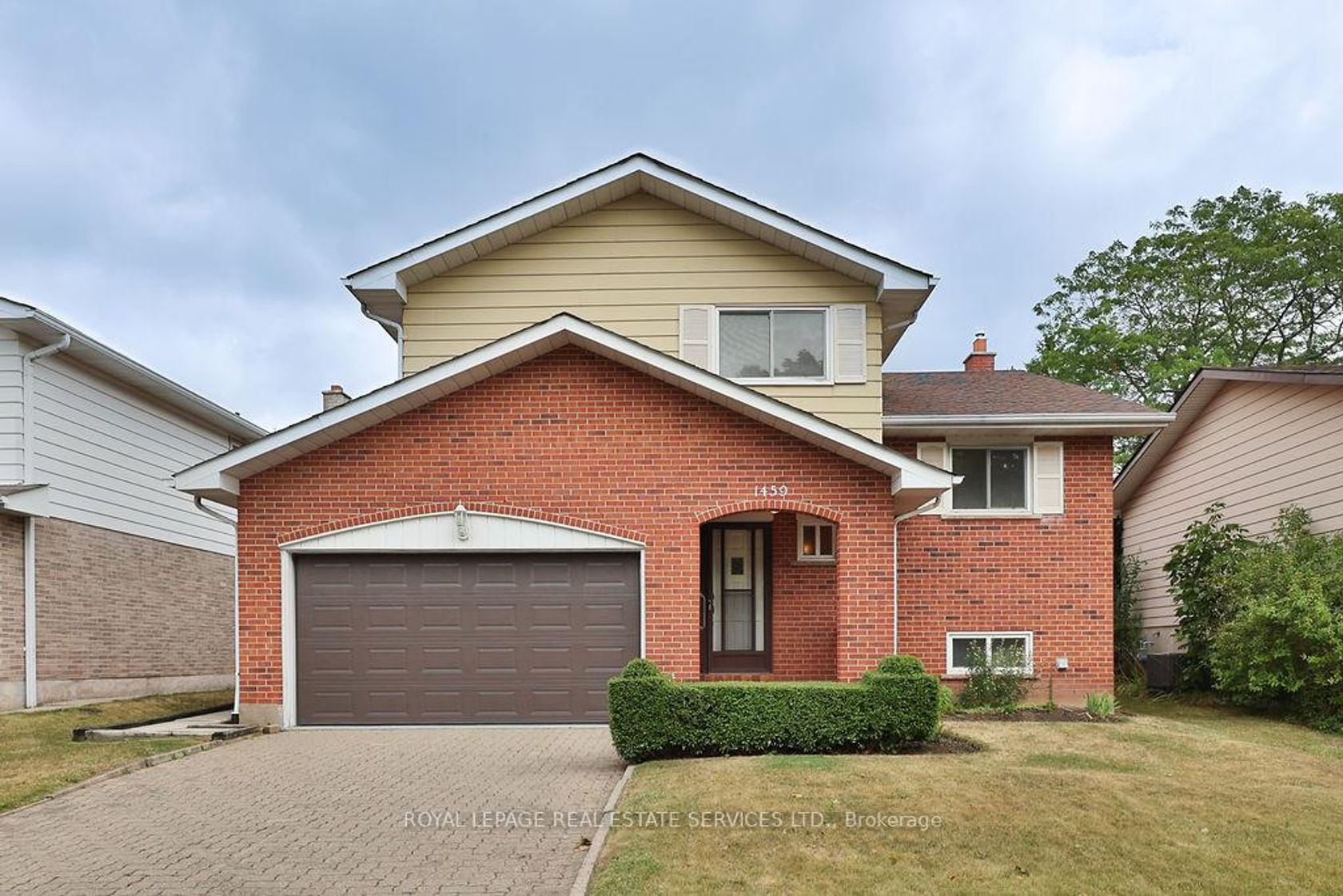 1459 Grosvenor Street, FA Falgarwood, Oakville 