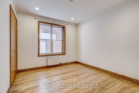 Photo 6 at 98 Roselawn Avenue, Eglinton, Toronto