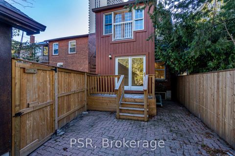 Photo 20 at 98 Roselawn Avenue, Eglinton, Toronto