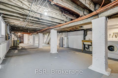 Photo 26 at 98 Roselawn Avenue, Eglinton, Toronto