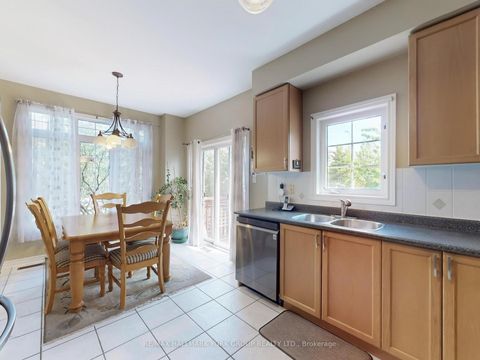 Photo 15 at 1 Lander Crescent, Patterson, Vaughan