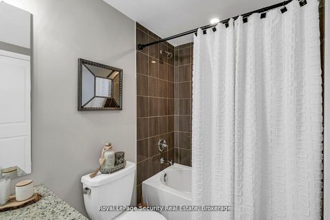 Photo 24 at 217 - 54 Koda Street, Rural Barrie Southwest, Barrie