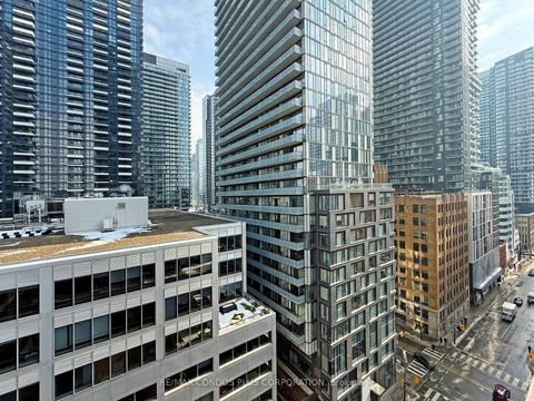 Photo 9 at 1305 - 108 Peter Street, Waterfront Communities C1, Toronto