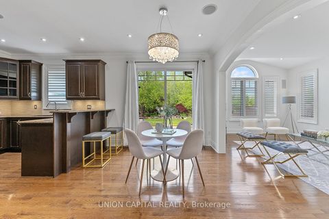 Photo 11 at 57 Routledge Drive, Oak Ridges, Richmond Hill Photo 11 at 57 Routledge Drive, Oak Ridges, Richmond Hill