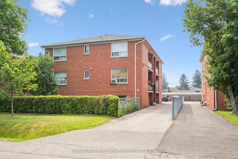 Photo 0 at 19 Dover Drive N, Alderwood, Toronto
