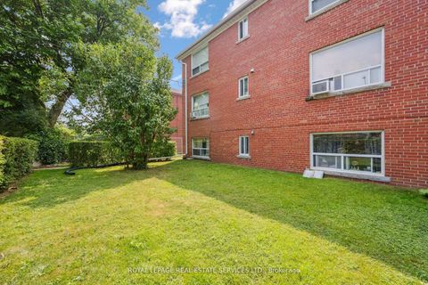 Photo 2 at 19 Dover Drive N, Alderwood, Toronto