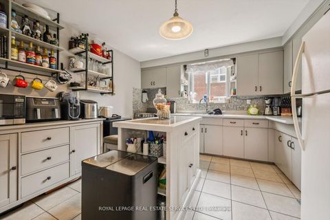 Photo 25 at 19 Dover Drive N, Alderwood, Toronto