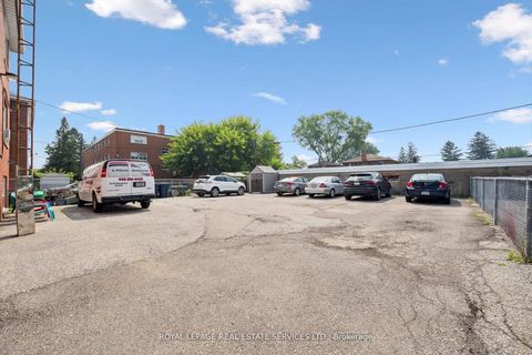 Photo 35 at 19 Dover Drive N, Alderwood, Toronto