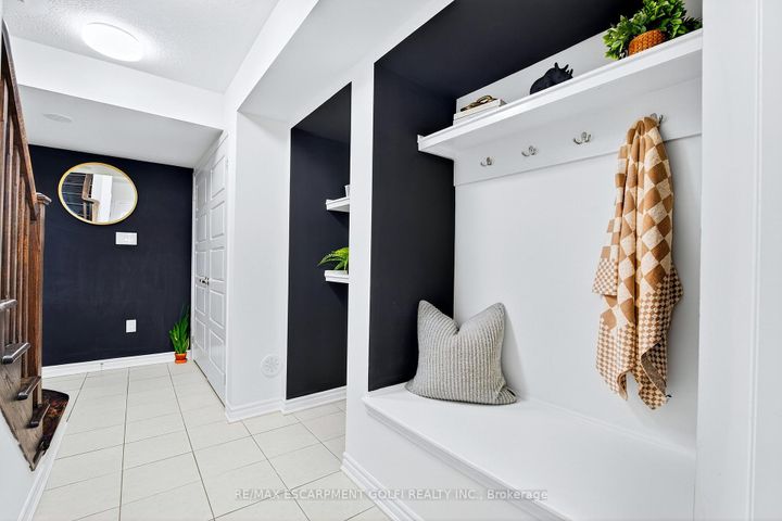 Photo 3 at 57 - 22 Spring Creek Drive, Waterdown, Hamilton
