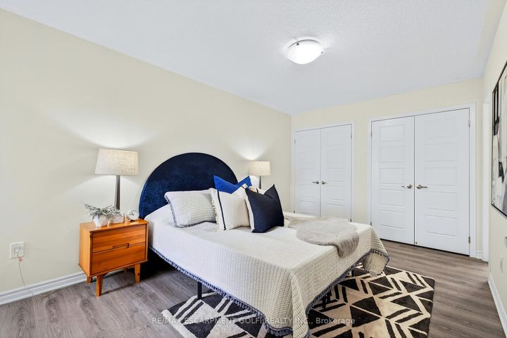Photo 11 at 57 - 22 Spring Creek Drive, Waterdown, Hamilton