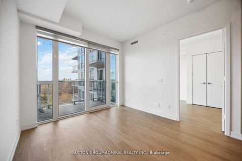 Photo 12 at 914 - 10 Deerlick Court, Donalda, Toronto