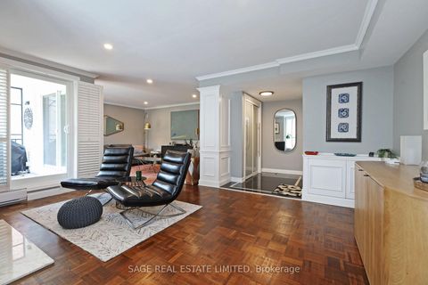 Photo 4 at 9 - 105 Heath Street W, St. Clair, Toronto