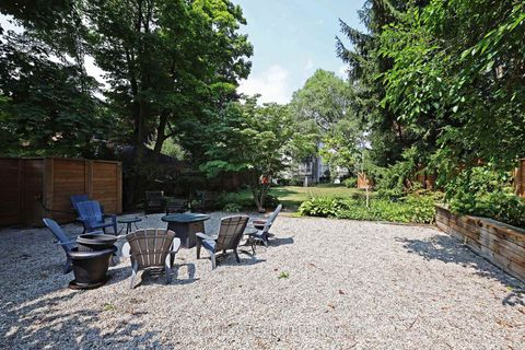Photo 27 at 9 - 105 Heath Street W, St. Clair, Toronto