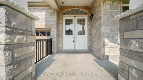 Photo 1 at 1629 Corsal Court, Alcona, Innisfil