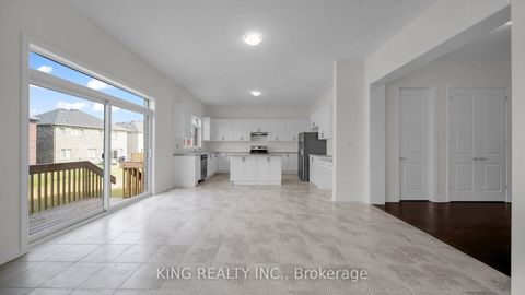 Photo 14 at 1629 Corsal Court, Alcona, Innisfil