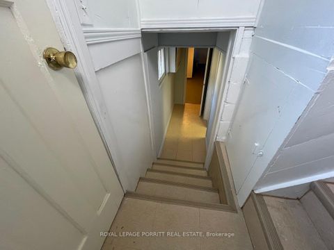 Photo 10 at 44 Twentieth Street, New Toronto, Toronto