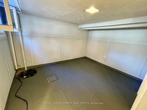 Photo 14 at 44 Twentieth Street, New Toronto, Toronto