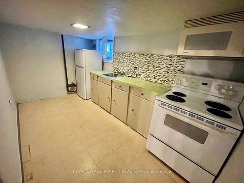 Photo 15 at 44 Twentieth Street, New Toronto, Toronto