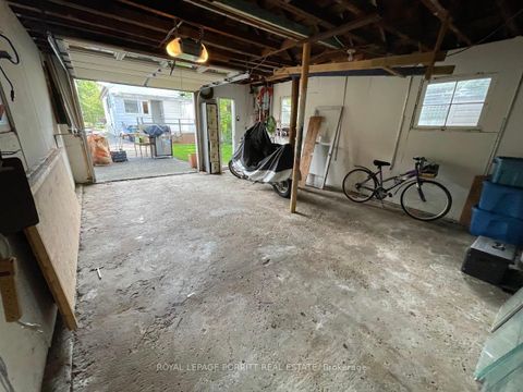 Photo 20 at 44 Twentieth Street, New Toronto, Toronto