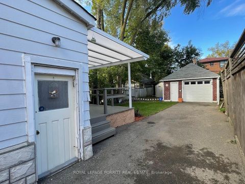 Photo 25 at 44 Twentieth Street, New Toronto, Toronto