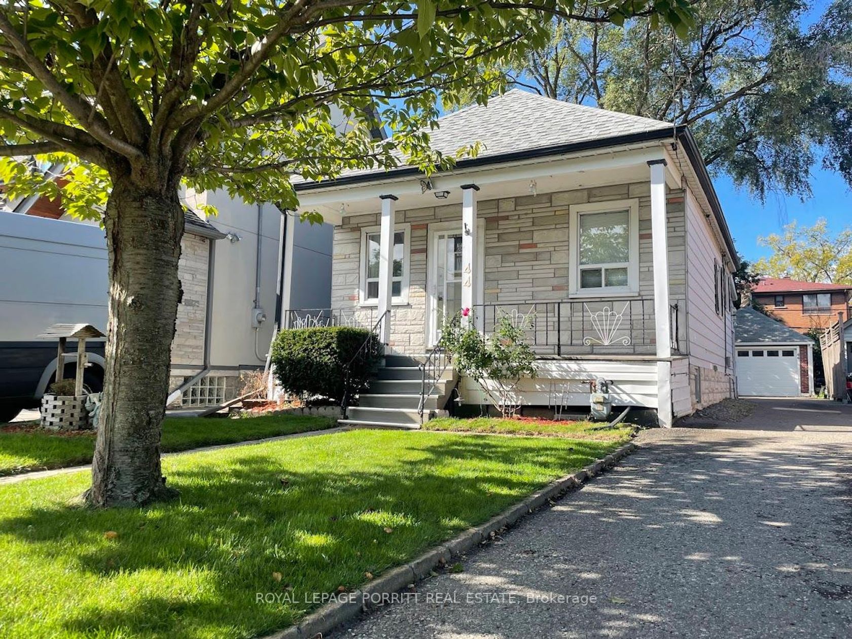 44 Twentieth Street, New Toronto, Toronto photo 1 44 Twentieth Street, New Toronto, Toronto photo 1