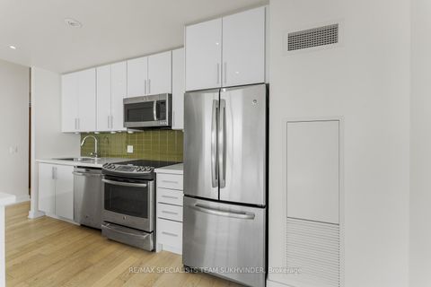 Photo 17 at Lph03 - 2212 Lakeshore Boulevard, Mimico, Toronto