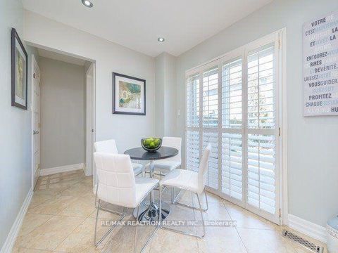 Photo 7 at 287 Wildberry Crescent, Vellore Village, Vaughan