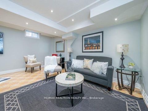 Photo 15 at 287 Wildberry Crescent, Vellore Village, Vaughan