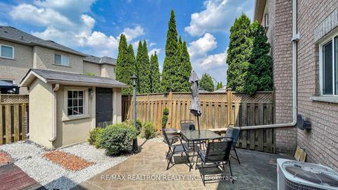Photo 17 at 287 Wildberry Crescent, Vellore Village, Vaughan