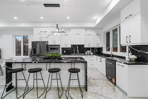 Photo 6 at 11 Glen Muir Drive, Cliffcrest, Toronto