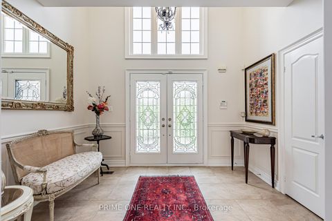 Photo 6 at 19 Ridgestone Drive, Westbrook, Richmond Hill