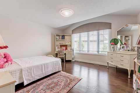 Photo 31 at 19 Ridgestone Drive, Westbrook, Richmond Hill