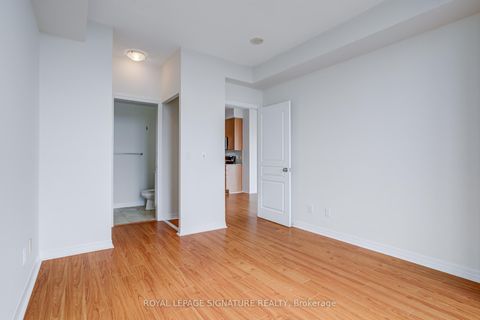 Photo 12 at 1808 - 225 Webb Drive, City Centre, Mississauga
