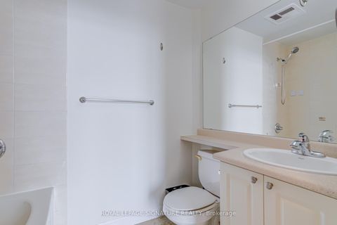 Photo 13 at 1808 - 225 Webb Drive, City Centre, Mississauga