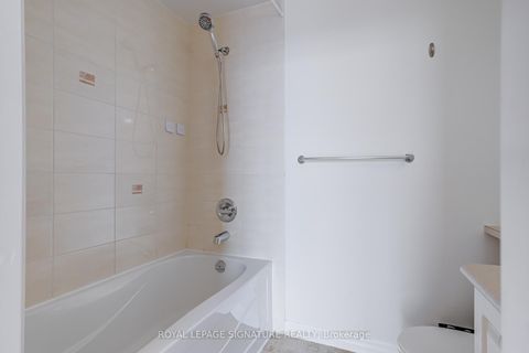 Photo 14 at 1808 - 225 Webb Drive, City Centre, Mississauga