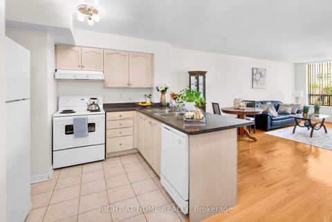 Photo 3 at 404 - 19 Northern Heights Drive, Langstaff, Richmond Hill