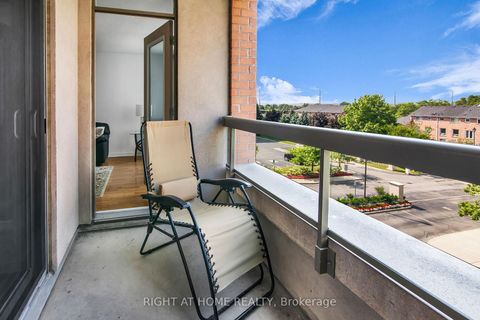 Photo 9 at 404 - 19 Northern Heights Drive, Langstaff, Richmond Hill