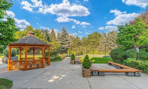 Photo 12 at 404 - 19 Northern Heights Drive, Langstaff, Richmond Hill