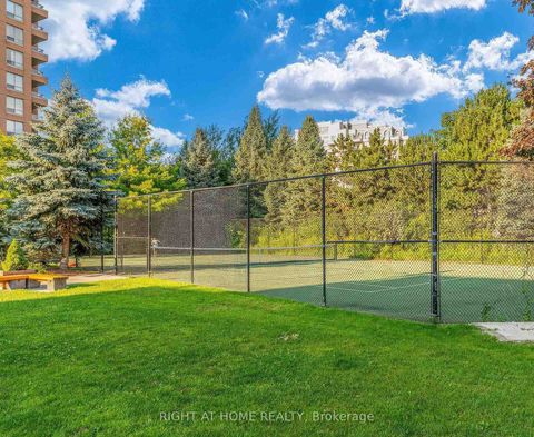 Photo 13 at 404 - 19 Northern Heights Drive, Langstaff, Richmond Hill