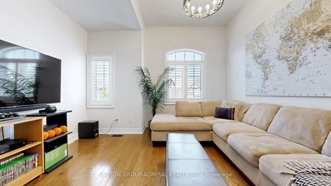 Photo 37 at 197 Israel Zilber Drive, Patterson, Vaughan