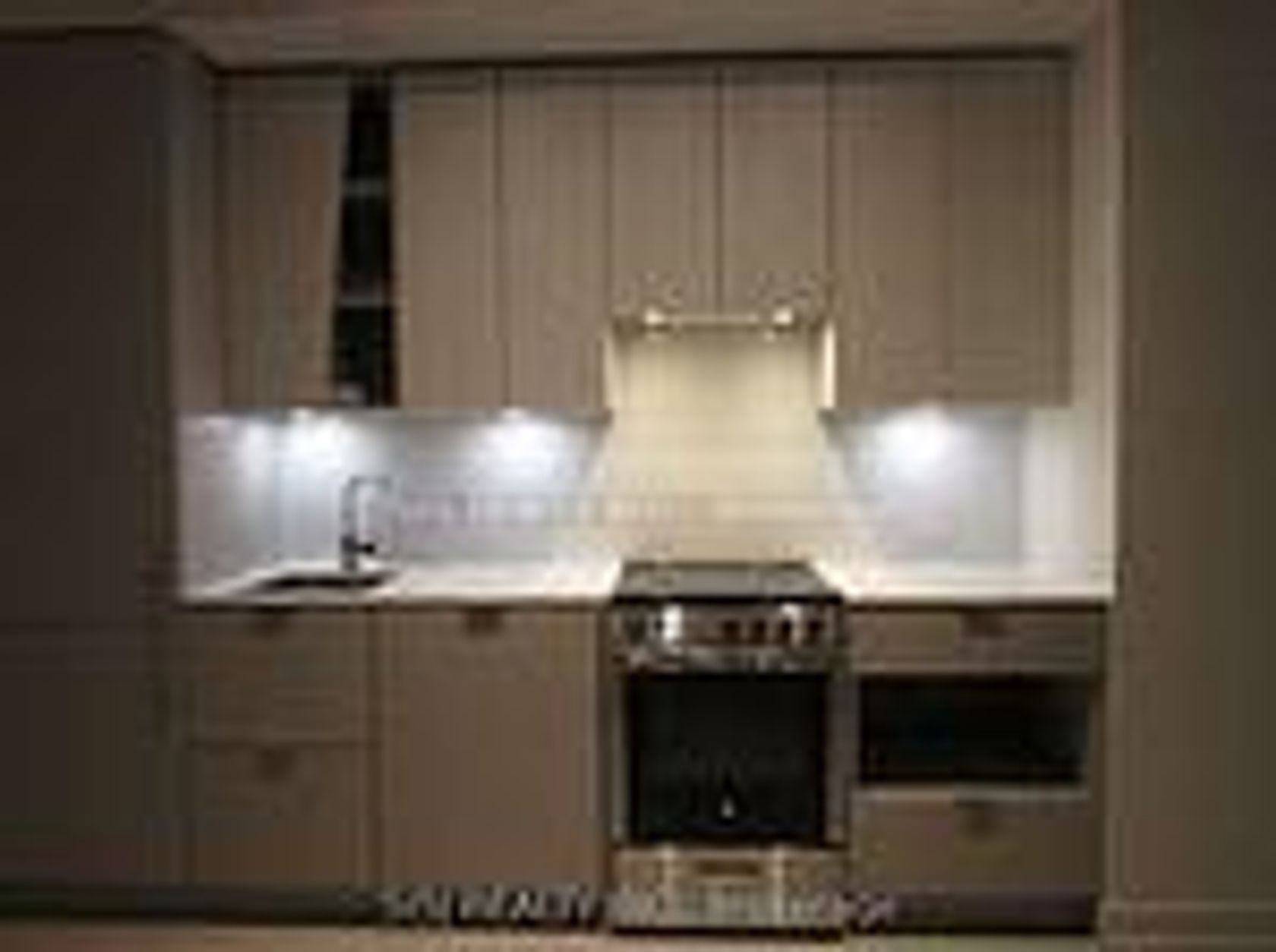 5209 - 3883 Quartz Road, City Centre, Mississauga by Loree Meneguzzi Real Estate 5209 - 3883 Quartz Road, City Centre, Mississauga