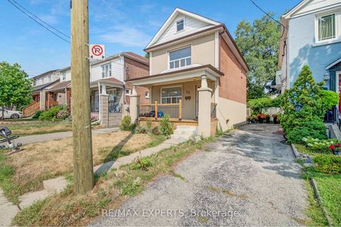 Photo 1 at 28 Mahoney Avenue, Mount Dennis, Toronto