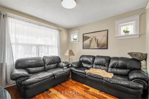 Photo 4 at 28 Mahoney Avenue, Mount Dennis, Toronto