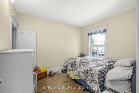 Photo 16 at 28 Mahoney Avenue, Mount Dennis, Toronto