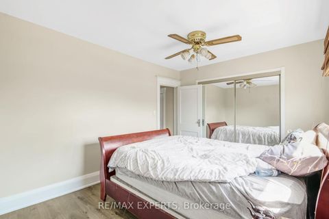 Photo 20 at 28 Mahoney Avenue, Mount Dennis, Toronto