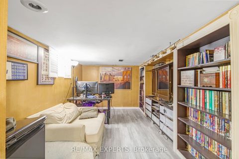 Photo 24 at 28 Mahoney Avenue, Mount Dennis, Toronto